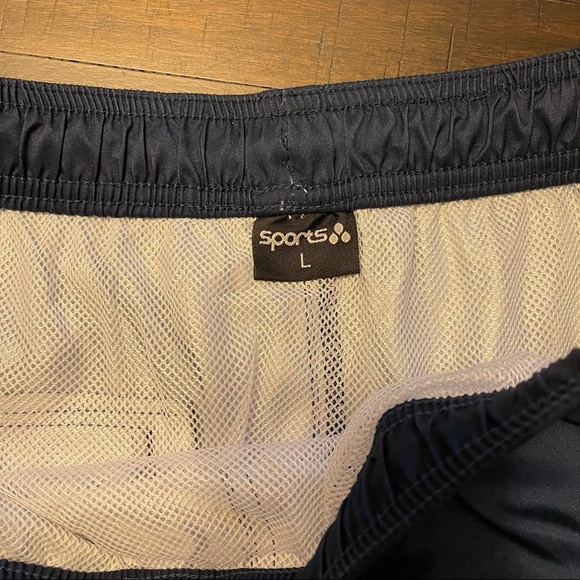 Men’s Swim‎ Trunks - Picture 2 of 3